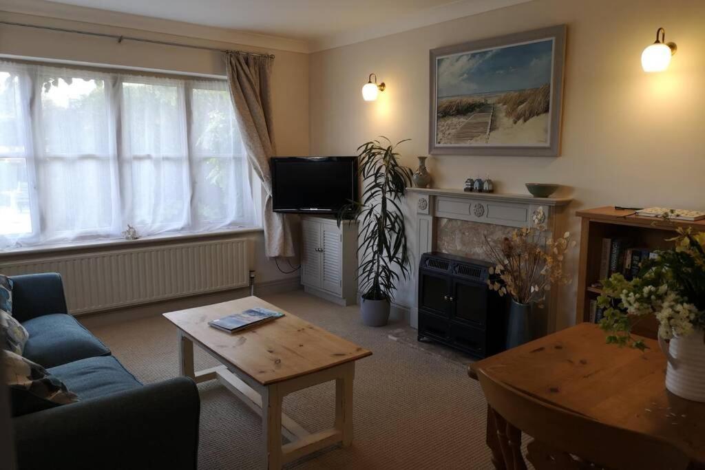 Blakeney Norfolk Bramble Lodge ***Self Catering*** Екстер'єр фото